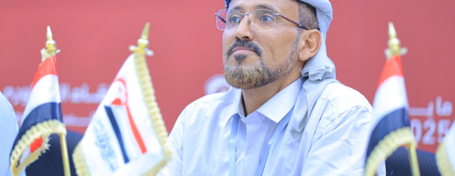  Sheikh Abdul Raqeeb Al-Subaihi, Vice President of the Supreme Council of the Resistance, Congratulates on the October Revolution  